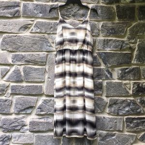 Vince Camuto Black and White Midi Dress